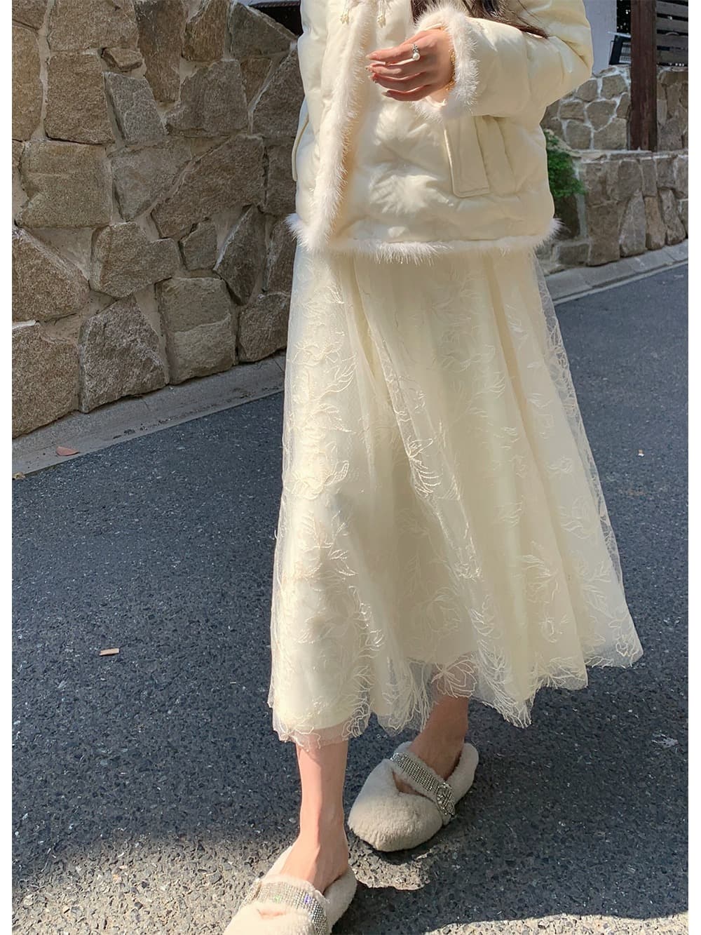 優美な花柄チュールレーススカート