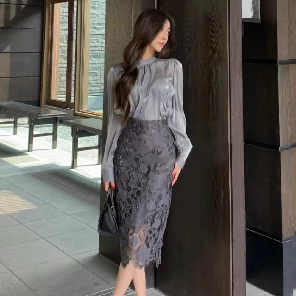 レーススカート 優美な花柄レースタイトスカート